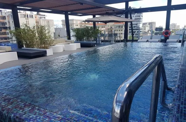 Holiday Inn Santo Domingo piscina